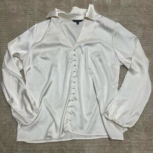 Banana Republic satin covered button blouse size XL color snow day